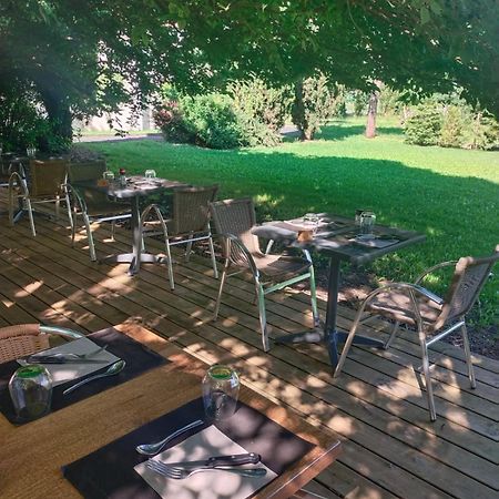Hotel Bon Repos Barbezieux-Saint-Hilaire Exteriör bild