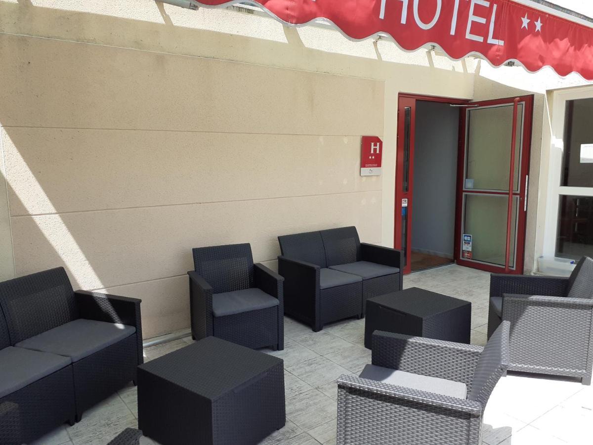 Hotel Bon Repos Barbezieux-Saint-Hilaire Exteriör bild